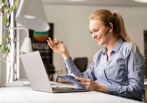 Virtual Assistants: Streamlining Productivity and Outsourcing for Fast Starts